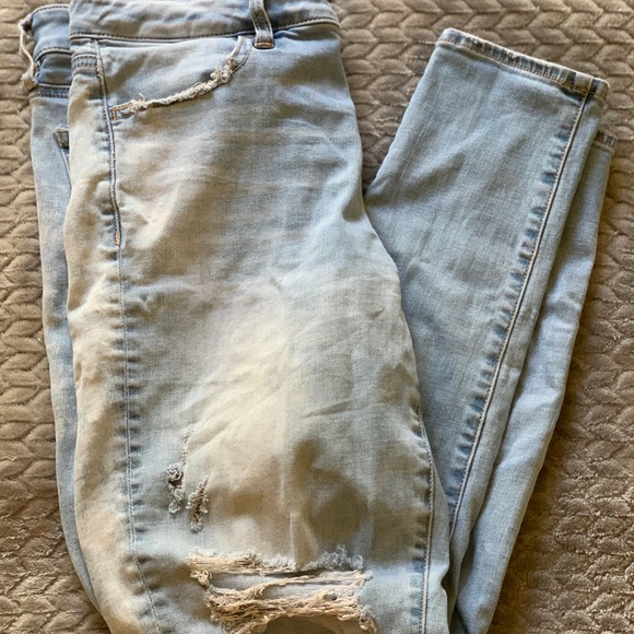 American Eagle Outfitters Pants - American Eagle Light Skinny Jeans